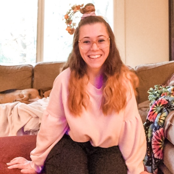 Welcome to my closet! - Picture 2 of 2